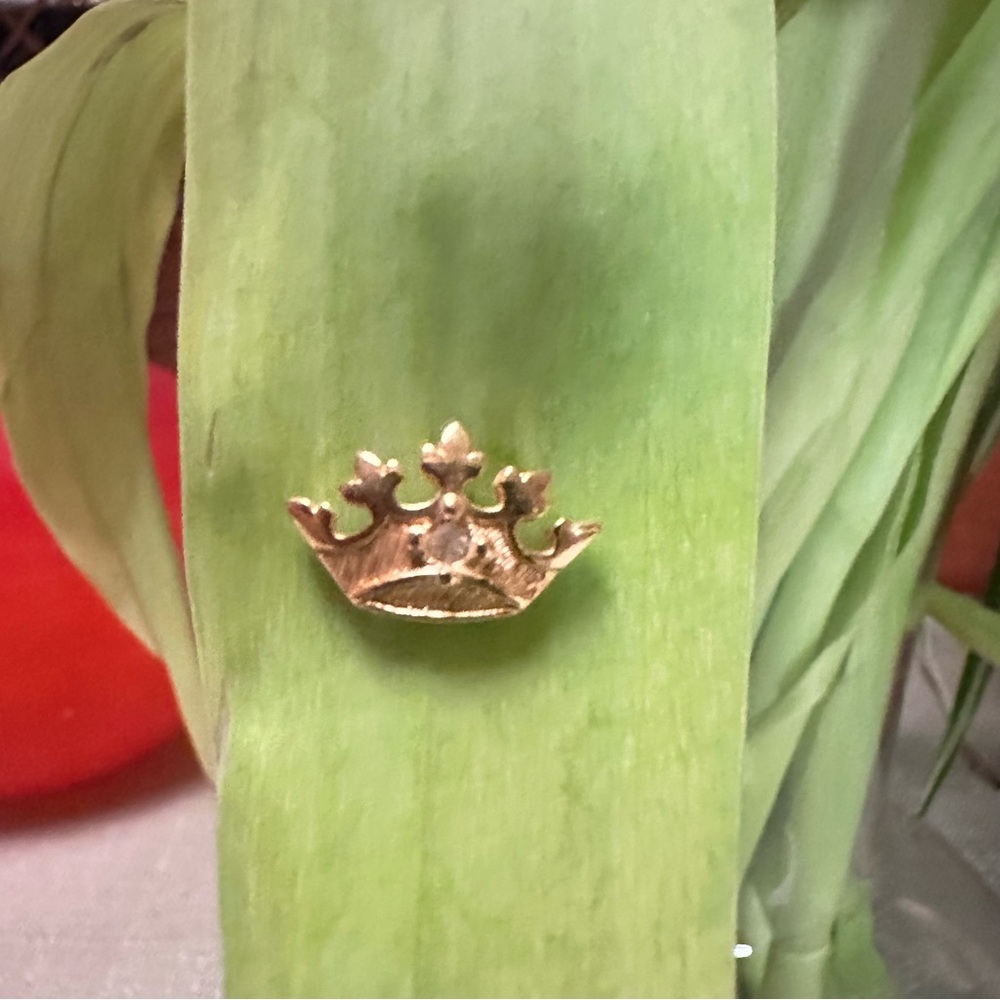 Vintage Avon Crown Rhinestone Gold-Tone Lapel Pin / Tie Tack